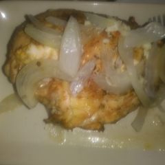 Anita's Baked Breast With Onions & Garlic A picture of Anita's Baked Breast With Onions & Garlic.