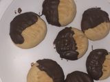 Dark chocolate cookies