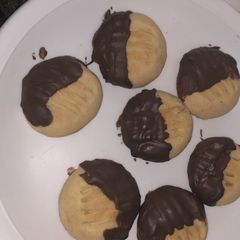 A picture of Dark chocolate cookies.