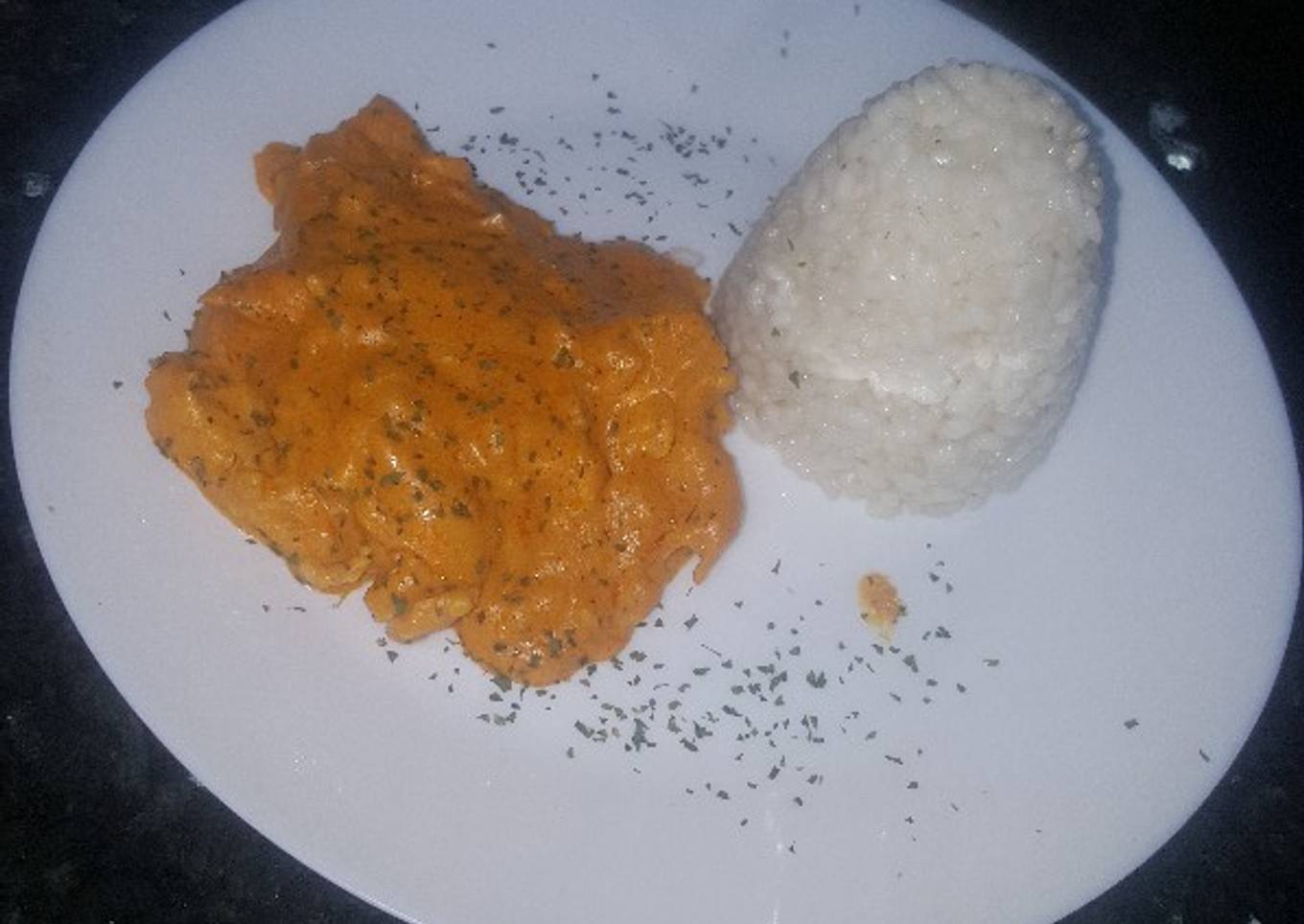 Pollo al curry con arroz