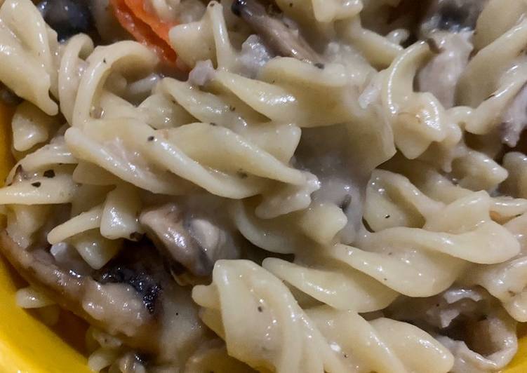 Chicken Mushroom Fusilli