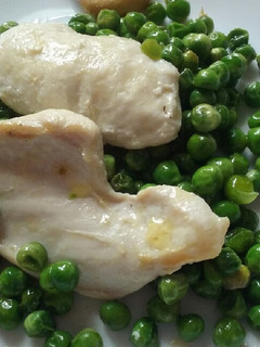 Una foto de Guisantes con pollo