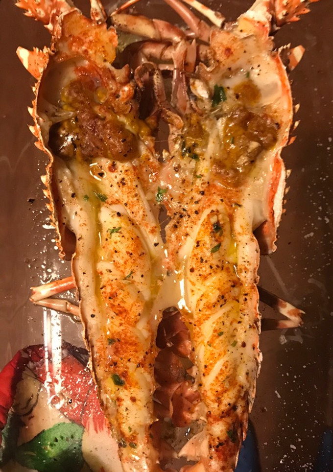 Una foto de Langosta al piri piri al horno