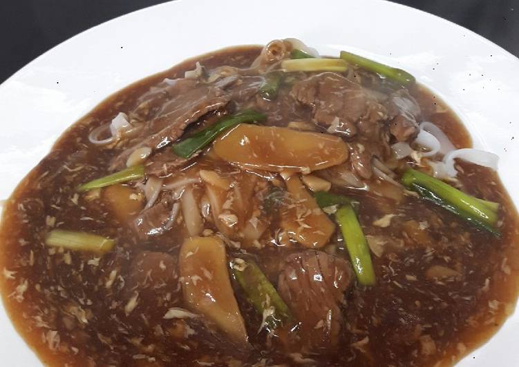 Recipe of Super Quick Homemade Ginger Beef Kway Tiaw