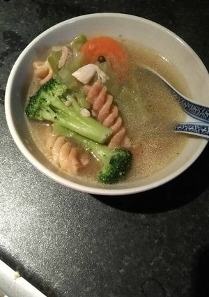 A picture of Chicken pasta soup.