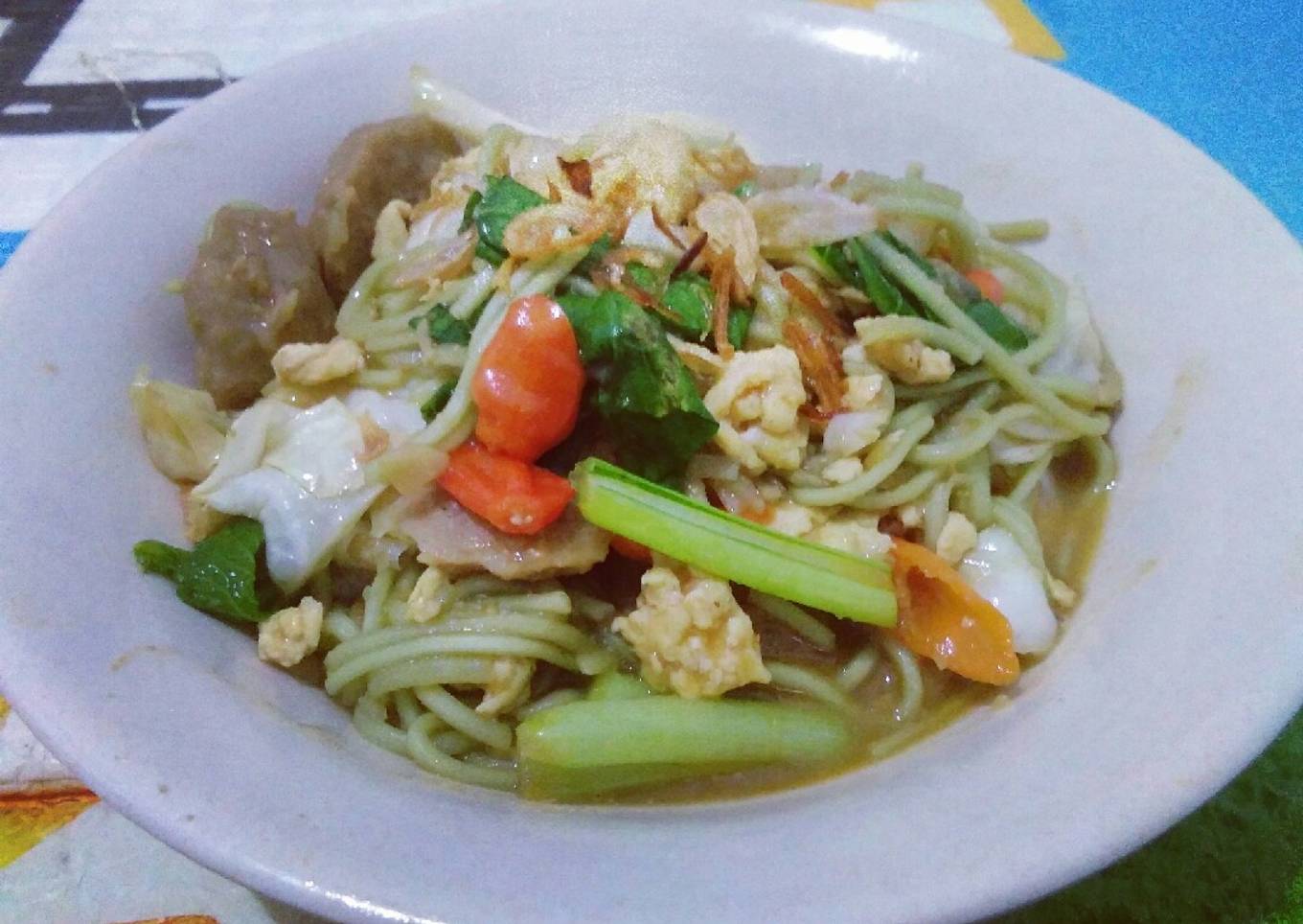 Bakmie jawa nyemek lemonillo