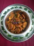 *வாழைக்காய், பெப்பர் மசாலா சுக்கா*(valaikkai pepper chukka recipe in tamil)