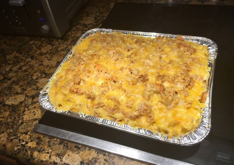 Simple Way to Make Ultimate Cheesy Chicken Noodle Casserole