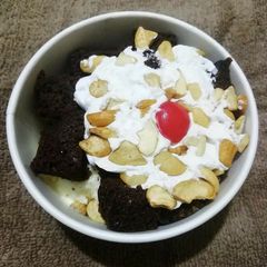 A picture of Hot chocolate Fudge.