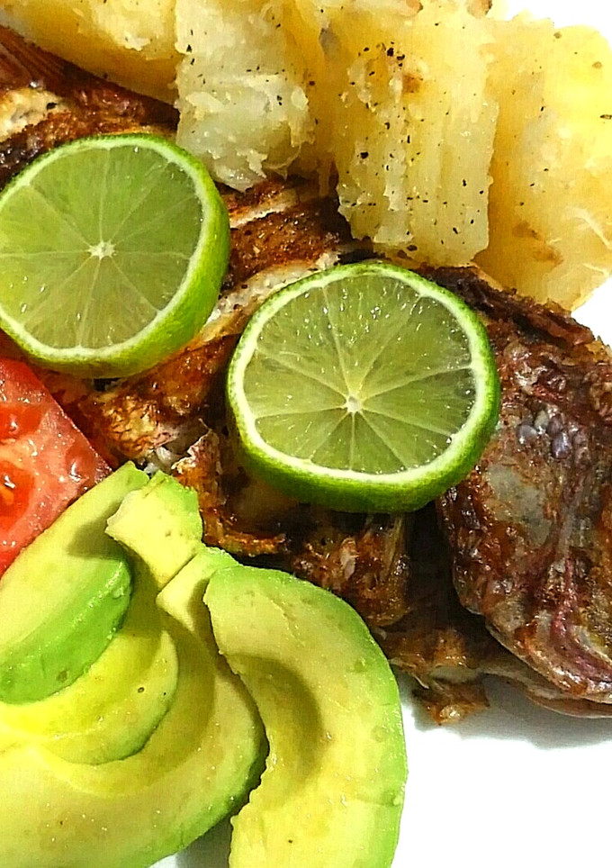 Una foto de Pargo Frito