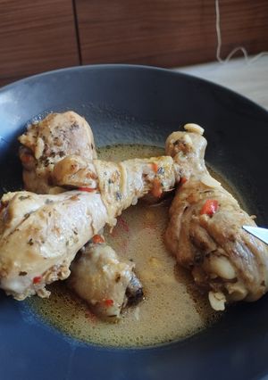 Una foto de 🍗 Jamoncitos de pollo a mi manera
