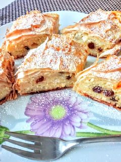 Túrós-mazsolás rétes recept fotója