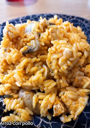 Una foto de Arroz con Pollo