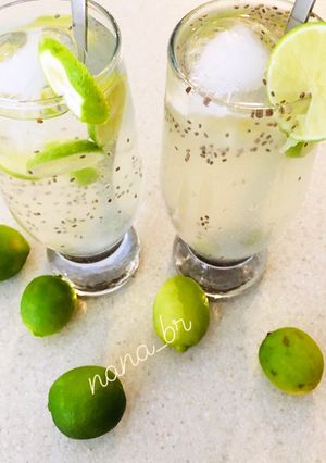 عکسی از دستور شربت لیمو با دانه چیا