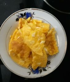 trứng rán phô mai