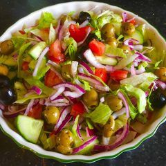 A picture of SIMPLE SALAD:.