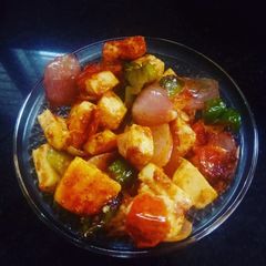 A picture of Honey Chilli Paneer.