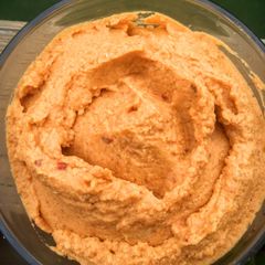 A picture of Michael's Roasted Red Pepper Hummus with a Kick.