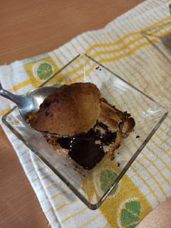 Una foto de Pastel de chocolate y galleta fit 🤤