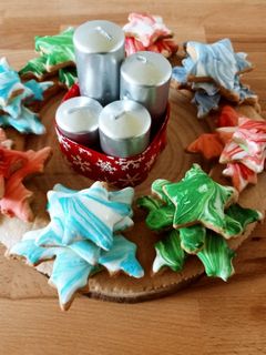 Adventi mézeskalács koszorú recept fotója