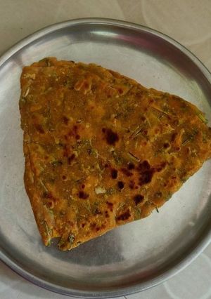 A picture of Aloo Paratha.