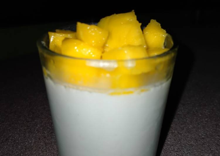 Step-by-Step Guide to Prepare Perfect PannaCotta Topping Buah Mangga