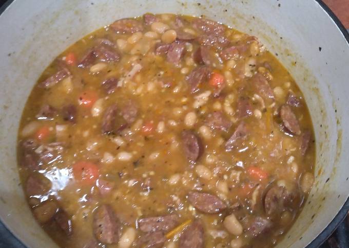 Recipe of Perfect White Bean and Sausage Soup