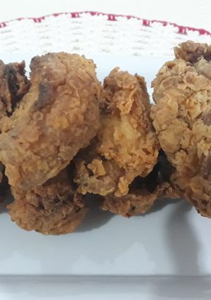 Una foto de Pollo frito tipo KFC