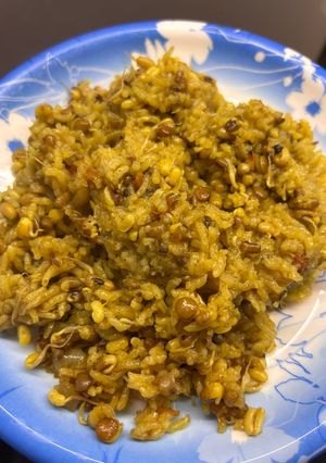 A picture of Moth bean pulav.