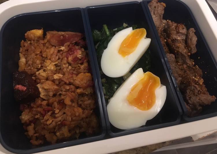 Balanced diet lunch box 🍂