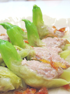 ♦泰泰風食尚廚房♦泰式蘿凱花釀蝦肉燴 的食譜成品照片
