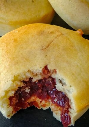 A picture of Red Bean Wheel Pie (Imagawayaki).