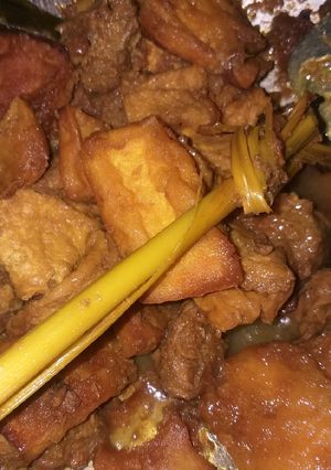 Foto resep Daging Sapi Bumbu Kuning