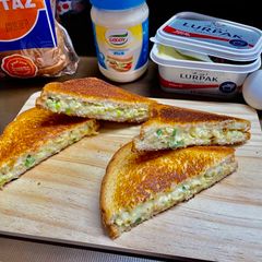 A picture of Scrambled Egg & Cheese Sandwich.