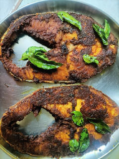 வஞ்சரம் மீன் ப்ரை(vanjaram fish fry recipe in tamil) செய்முறை முக்கிய புகைப்படம்