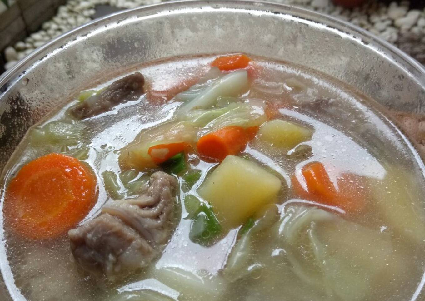Sop tulang muda
