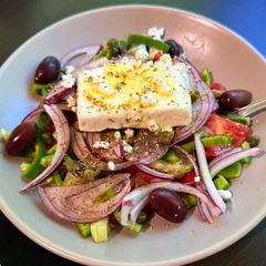 A picture of Greek Salad | Χωριάτικη σαλάτα (Vegetarian).