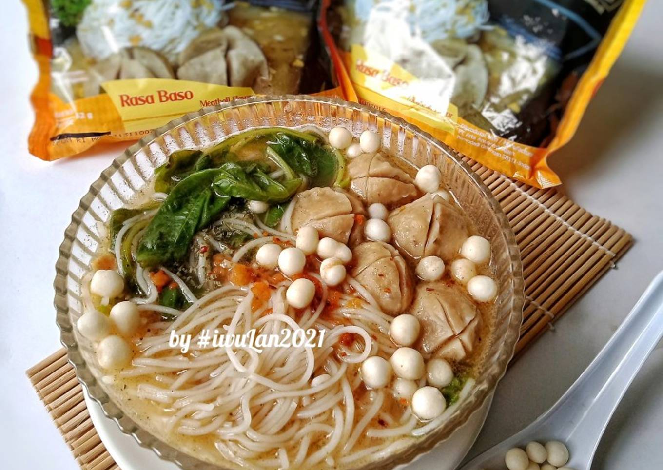 Bihun Baso Bayam Pilus