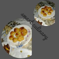 Bread with filling A picture of Bread with filling.