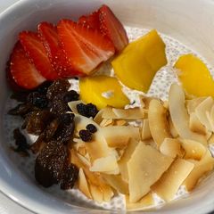 A picture of Easy breakfast chia pudding.