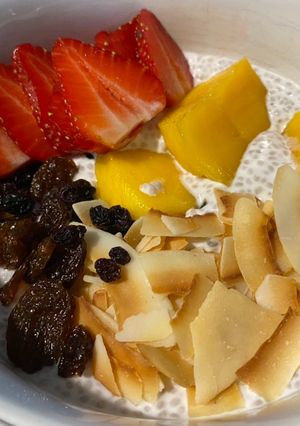 A picture of Easy breakfast chia pudding.