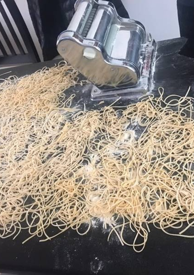 Una foto de Tallarines caseros al huevo