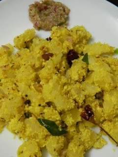 A picture of Tapioca (kappa) cooked with grated coconut.