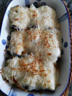 Una foto de Canelones vegetarianos de berenjena y tofu
