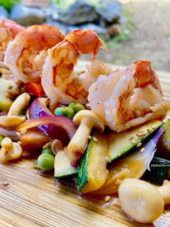 Una foto de Salteado de Verduras 🥦 con Gambas 🦐
