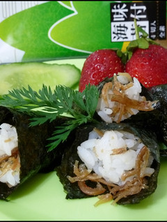 吻仔魚手卷 的食譜成品照片