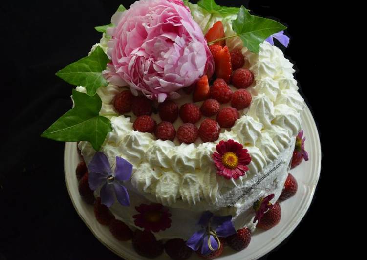 Layer cake à la fraise