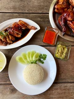 Foto resep Nasi Hainan dengan Ayam Panggang (Hainan Chicken Rice with Roasted Chicken)