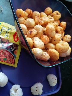 મસાલા મખાના (Masala Makhana Recipe In Gujarati) રેસીપી મુખ્ય ફોટો