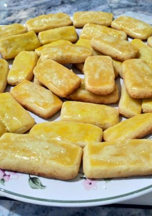 A picture of Pan Baked Cheese Cookies.